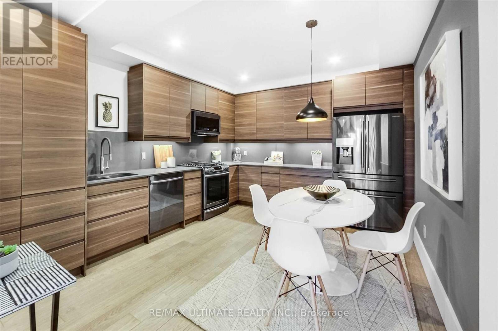 154 Hamilton Street, Toronto, Ontario  M4M 2E1 - Photo 7 - E13844676