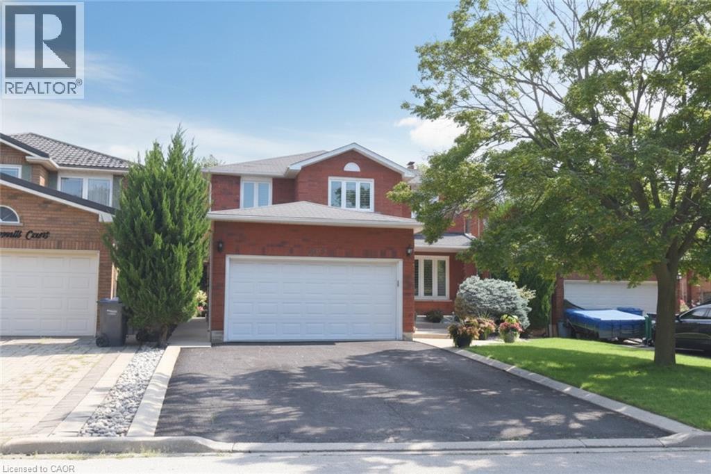 4473 STONEMILL Court Mississauga Ontario Canada L5V1E5 2