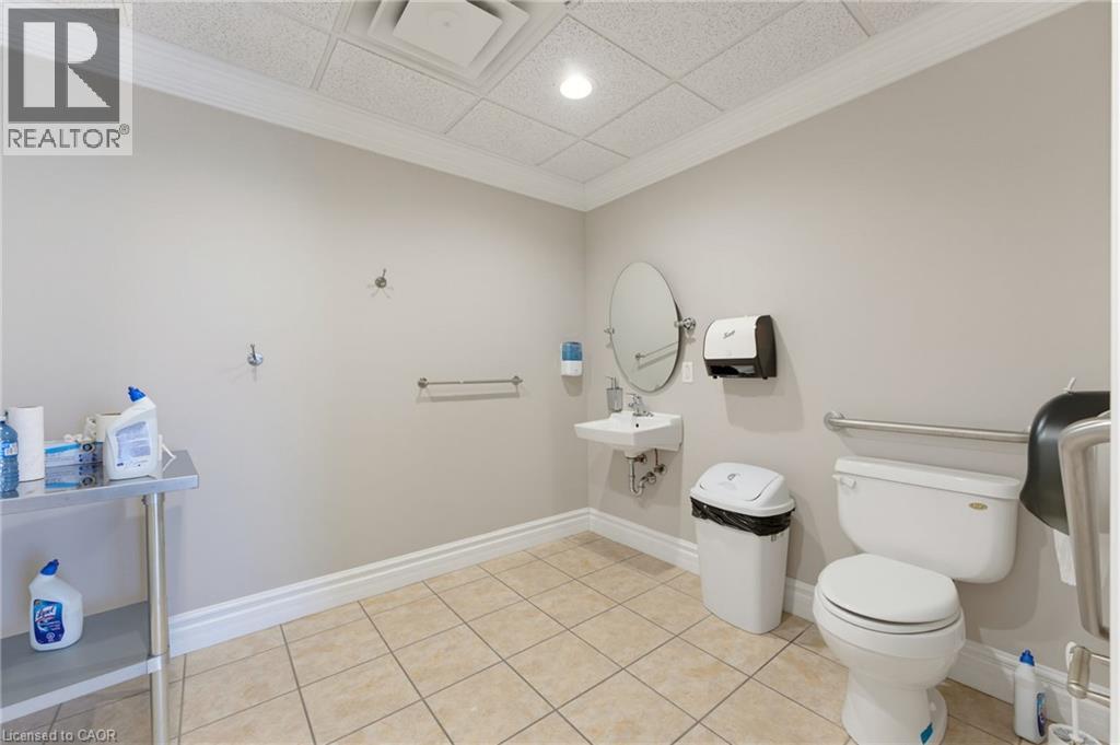 5018 South Service Road, Burlington, Ontario  L7L 5Y7 - Photo 7 - 40867479