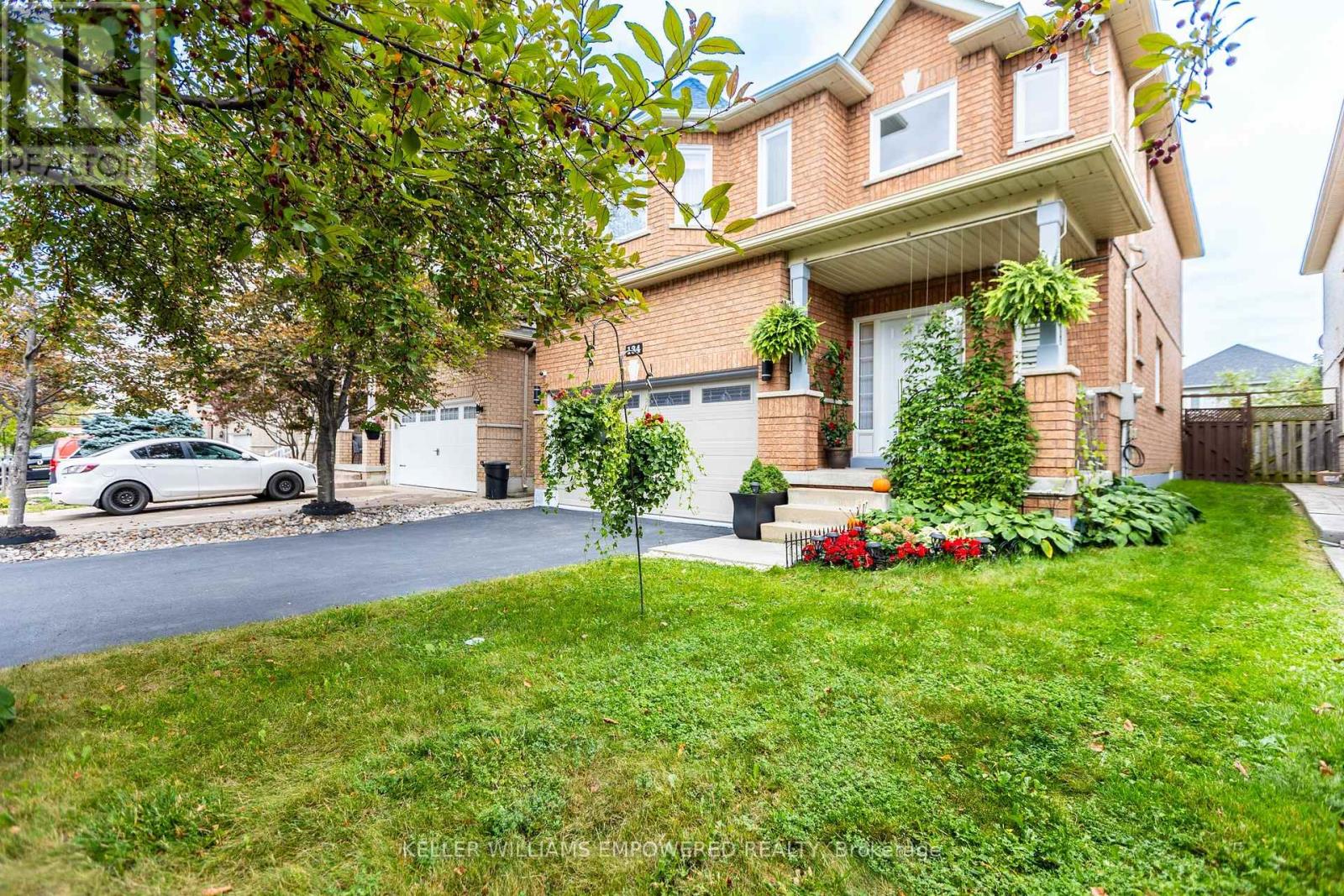 134 Queen Isabella Crescent, Vaughan, Ontario  L6A 3J7 - Photo 2 - N13844520