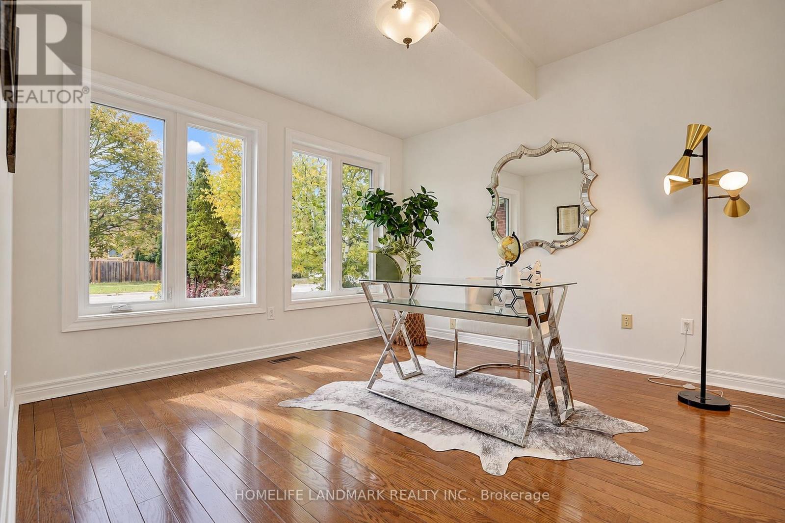 124 Shaftsbury Avenue, Richmond Hill, Ontario  L4C 0G6 - Photo 6 - N13844584
