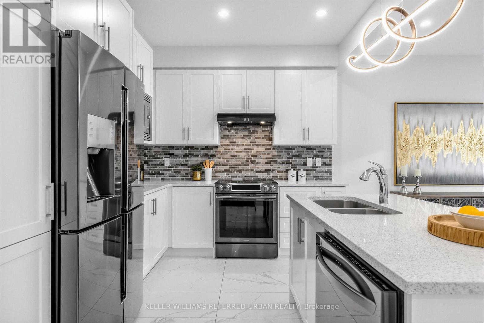6 Sharonview Crescent, East Gwillimbury, Ontario  L9N 0S5 - Photo 14 - N13844634