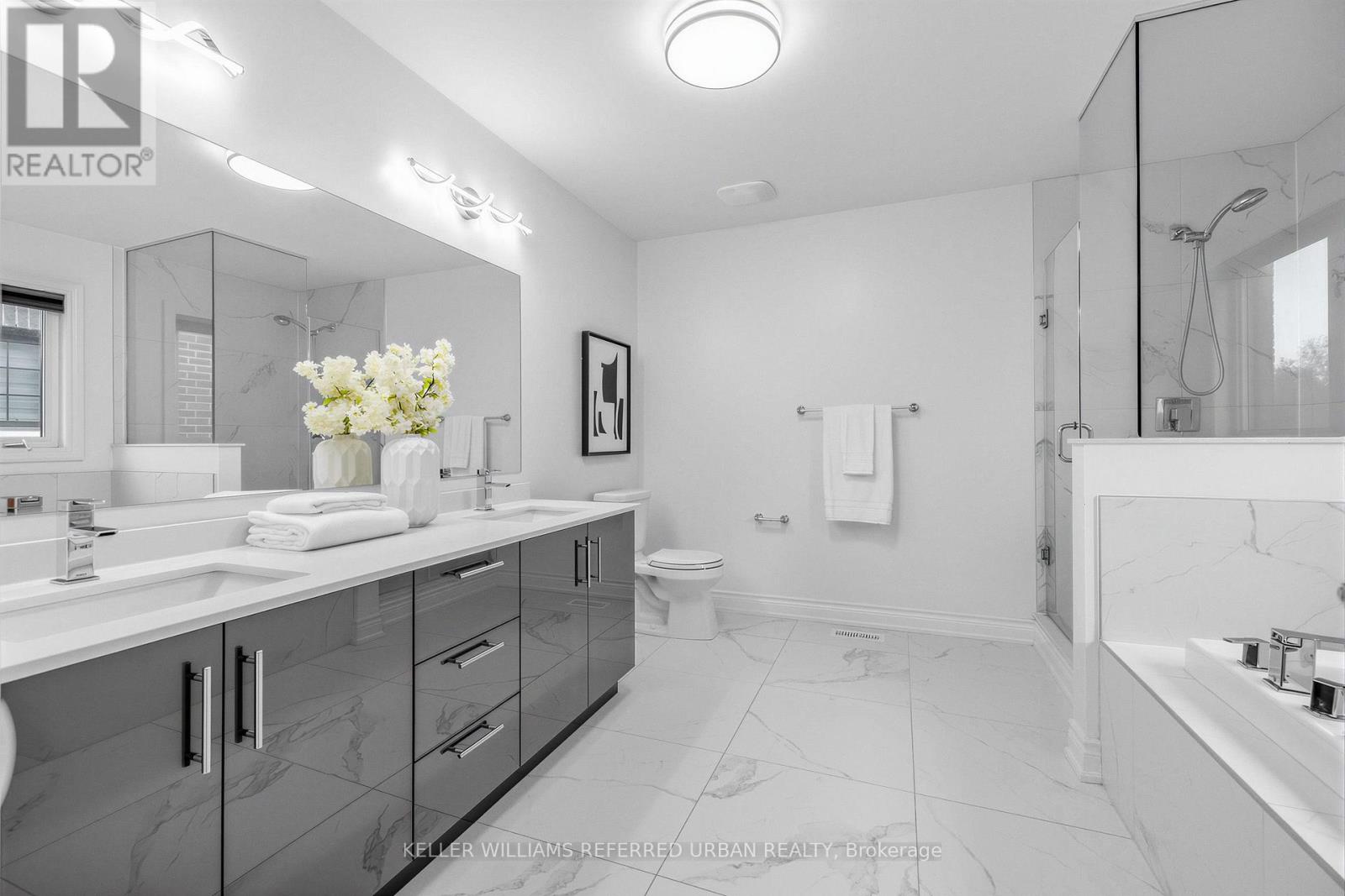 6 Sharonview Crescent, East Gwillimbury, Ontario  L9N 0S5 - Photo 19 - N13844634