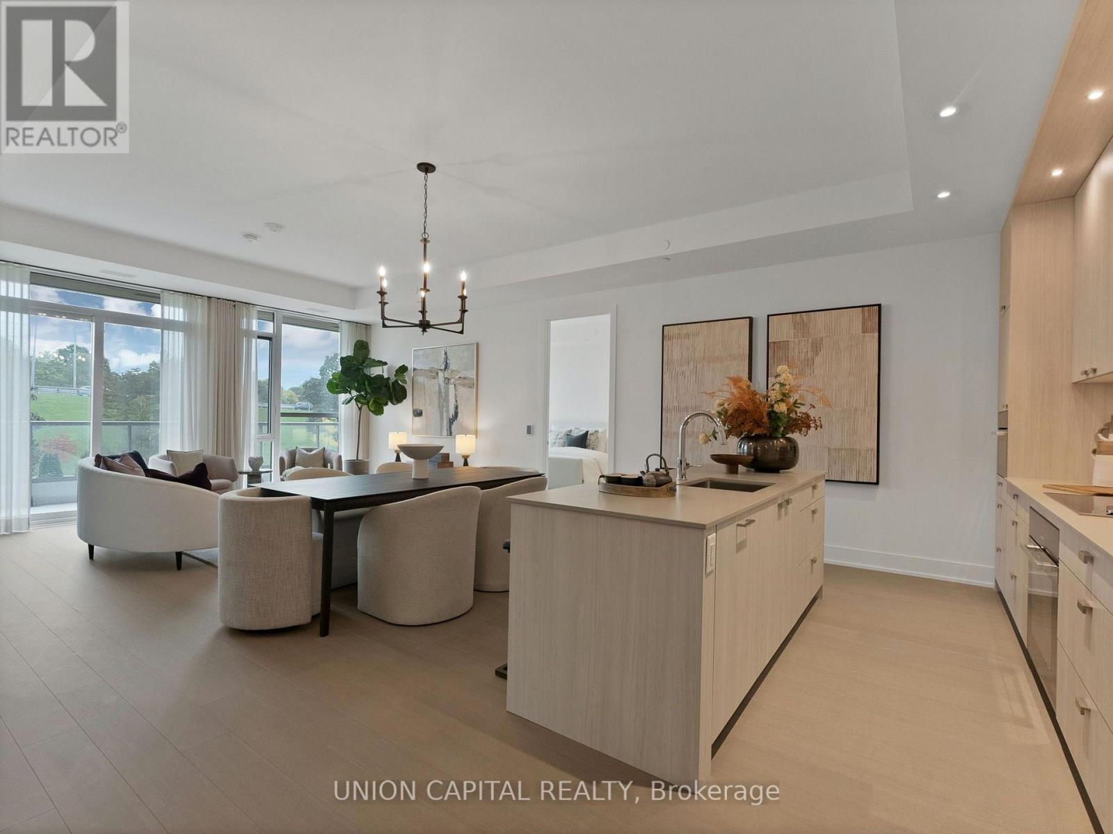 209 - 397 Royal Orchard Boulevard, Markham, Ontario  L3T 4Y9 - Photo 4 - N13844644