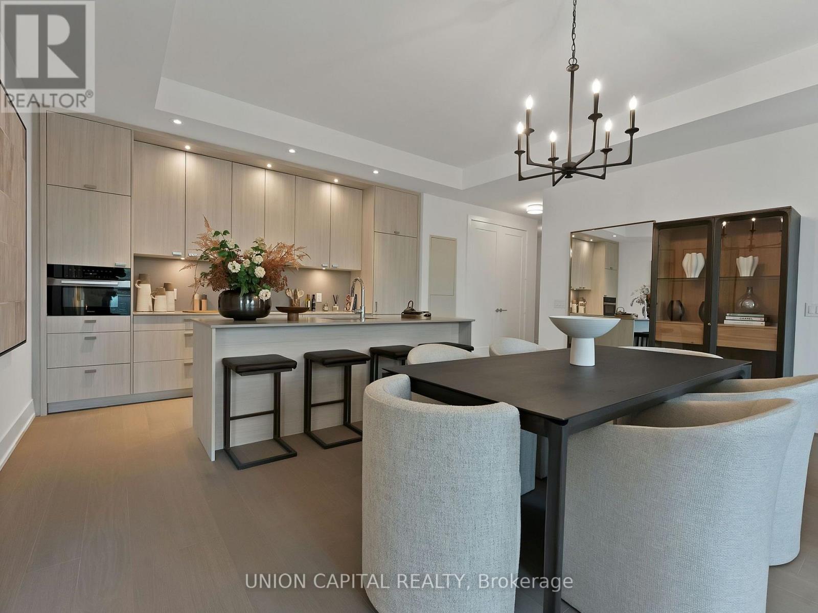 209 - 397 Royal Orchard Boulevard, Markham, Ontario  L3T 4Y9 - Photo 8 - N13844644