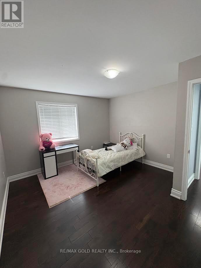 2199 Batters Loop Street, Innisfil, Ontario  L9S 0C9 - Photo 15 - N13844684