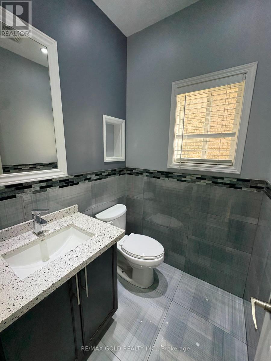 2199 Batters Loop Street, Innisfil, Ontario  L9S 0C9 - Photo 4 - N13844684