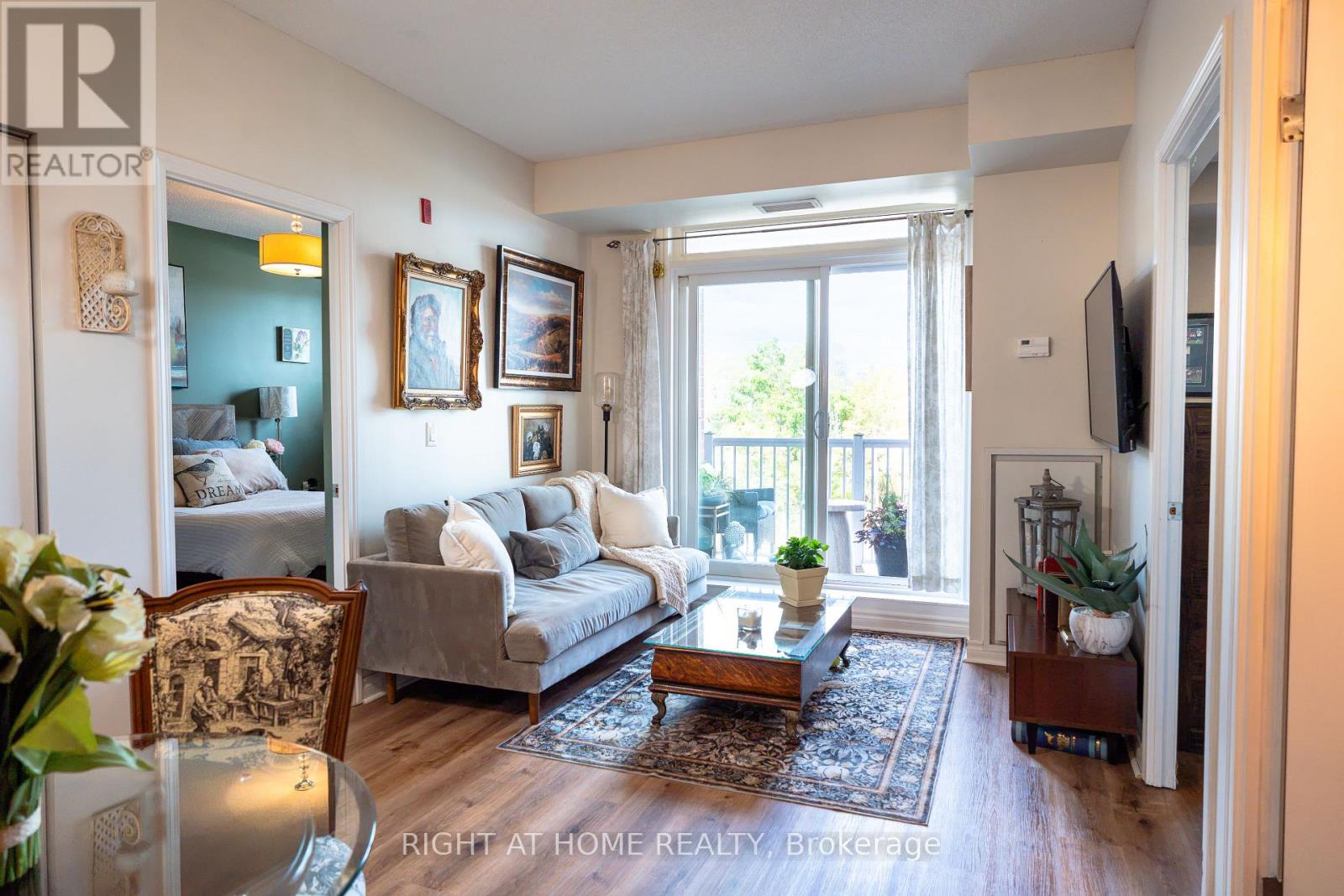 202 - 15450 Yonge Street, Aurora, Ontario  L4G 0K1 - Photo 2 - N13844752