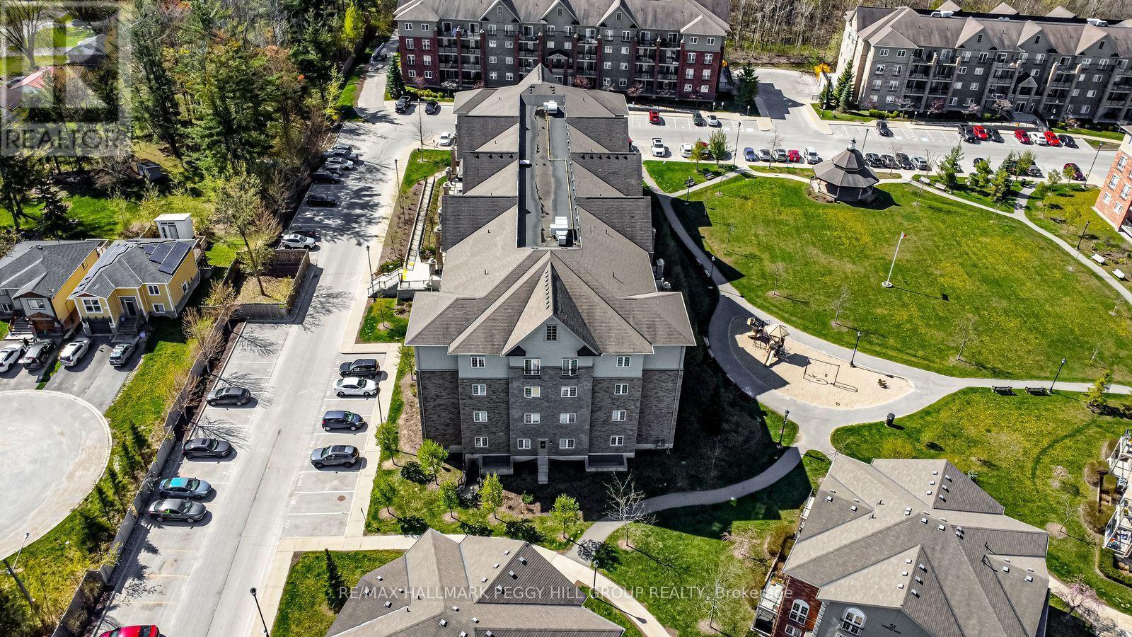 305 - 45 Ferndale Drive S, Barrie, Ontario  L4N 5W7 - Photo 2 - S13844526