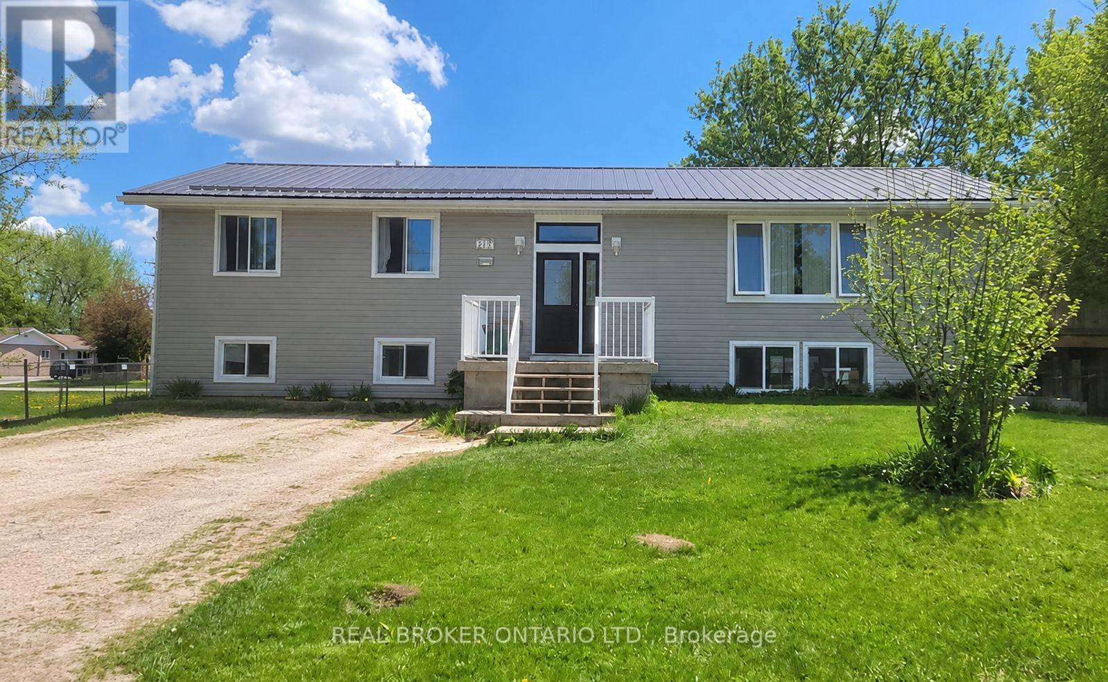 217 John Street, Clearview (Stayner), Ontario  L0M 1S0 - Photo 1 - S13844552