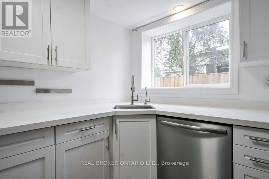 217 John Street, Clearview (Stayner), Ontario  L0M 1S0 - Photo 11 - S13844552