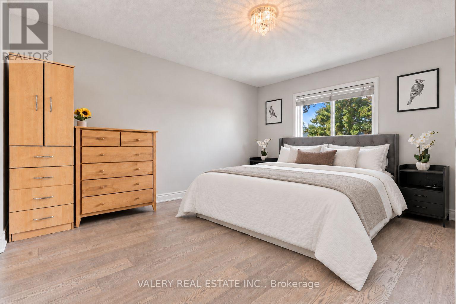 106 Doctor Moore Court, Halton Hills, Ontario  L7J 3A7 - Photo 12 - W13844524