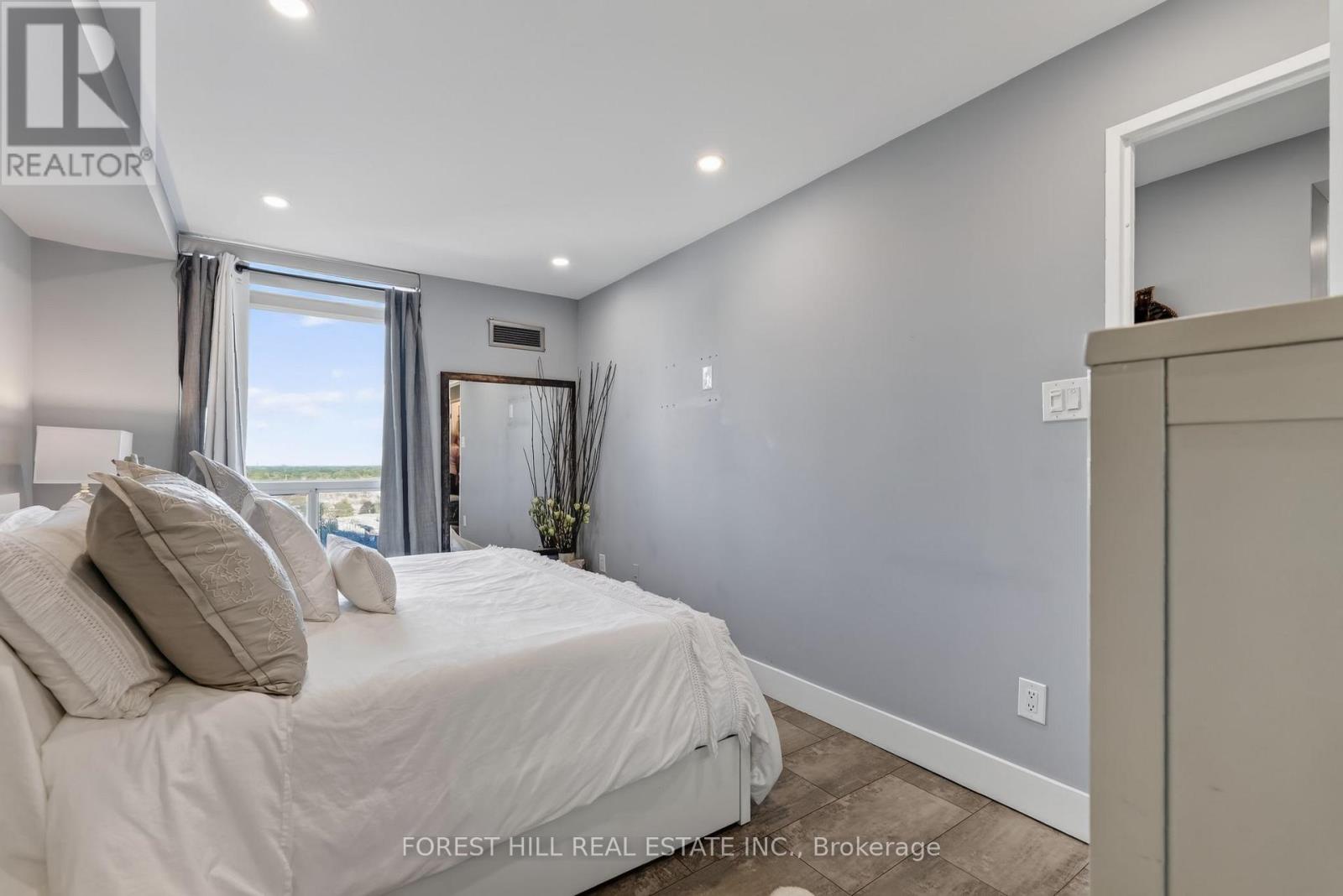 1407 - 101 Subway Crescent, Toronto, Ontario  M9B 6K4 - Photo 10 - W13844542