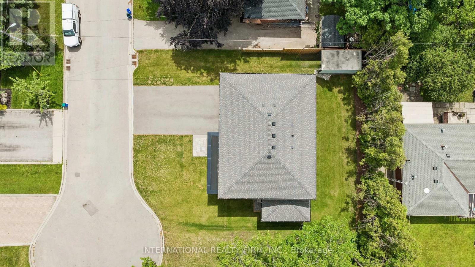 2423 Raymore Drive, Burlington, Ontario  L7R 2B4 - Photo 37 - W13844640