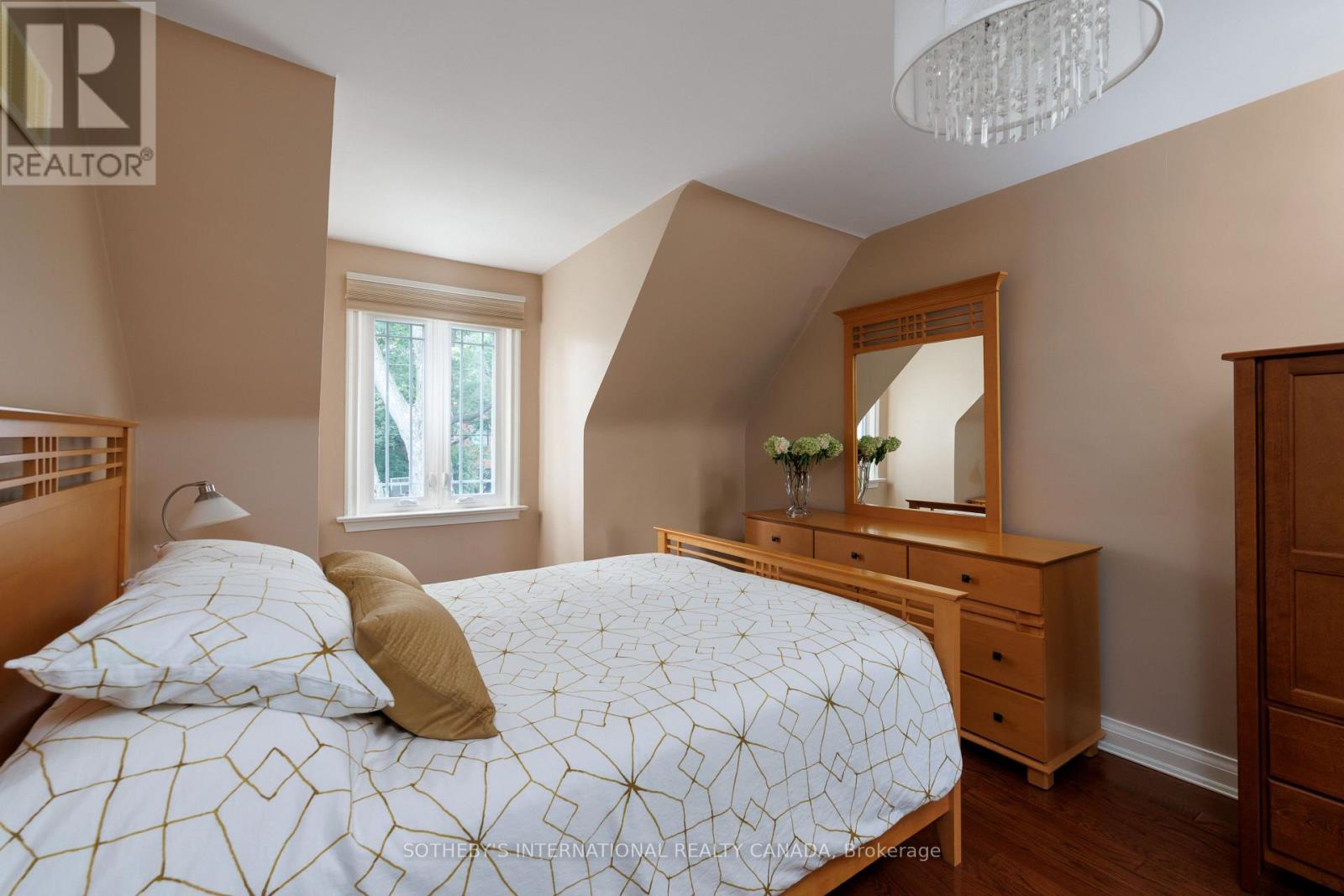 145 Brentwood Road N, Toronto, Ontario  M8X 2C8 - Photo 12 - W13844704