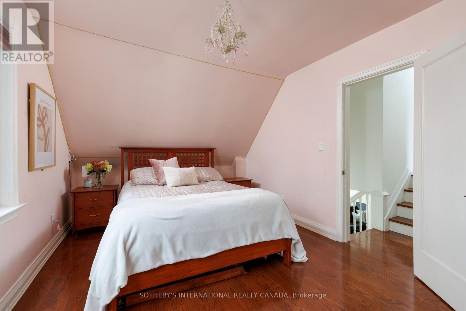 145 Brentwood Road N, Toronto, Ontario  M8X 2C8 - Photo 9 - W13844704