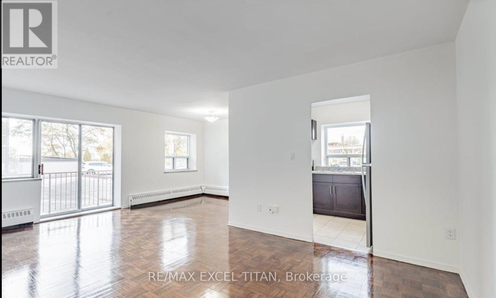 104 - 1524 Lawrence Avenue W, Toronto, Ontario  M6L 1B7 - Photo 3 - W13844706