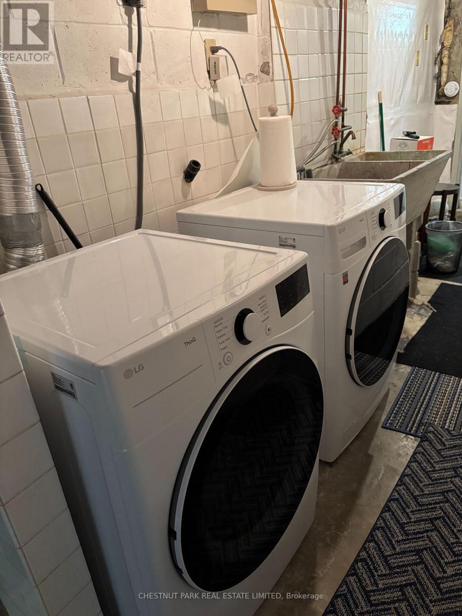 Lower - 173 Chambers Avenue, Toronto, Ontario  M6N 3M5 - Photo 20 - W13844746