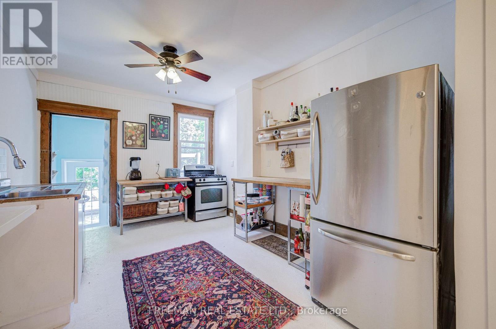 257 Bartlett Avenue, Toronto, Ontario  M6H 3G3 - Photo 14 - W13844748