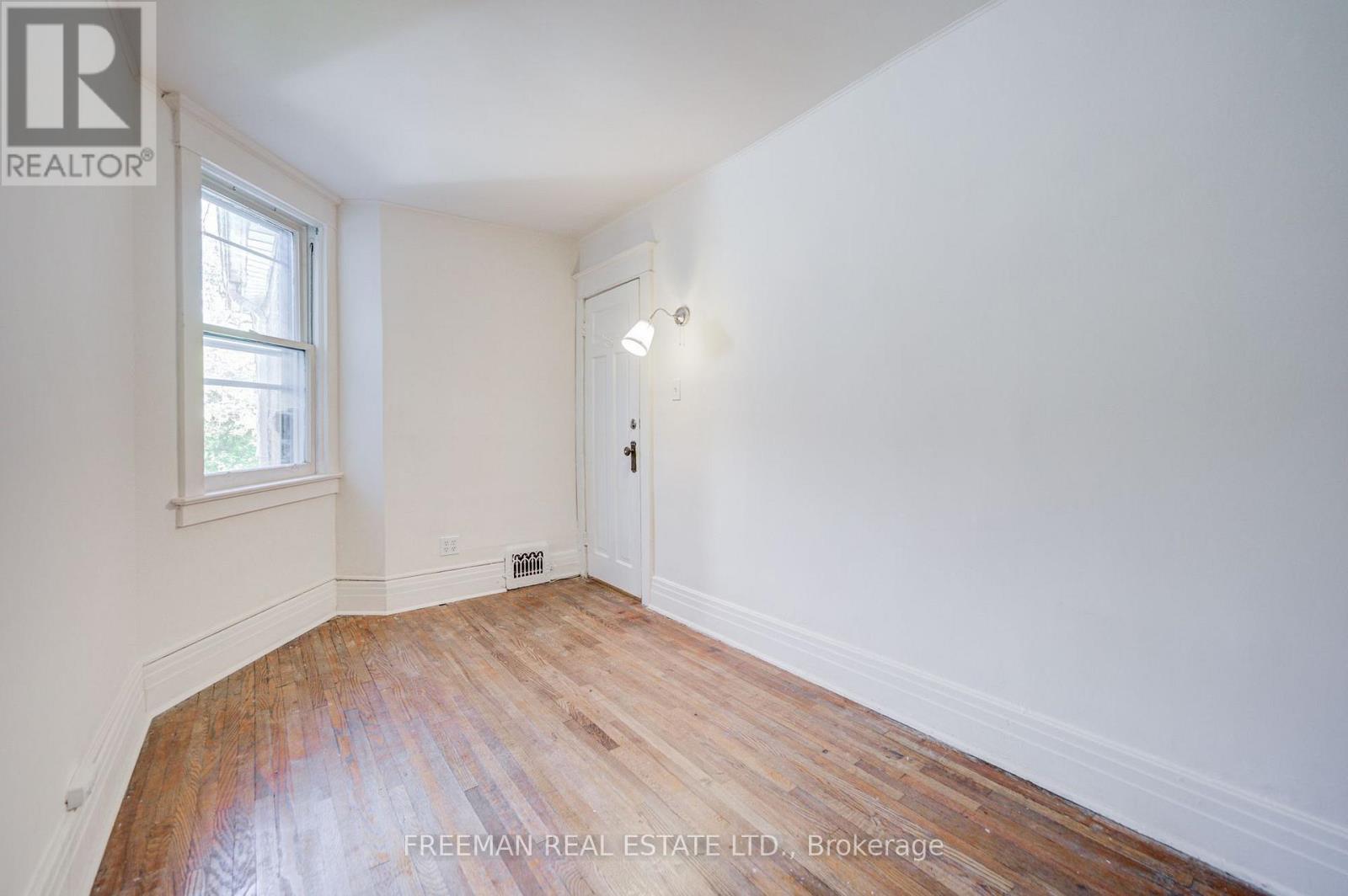 257 Bartlett Avenue, Toronto, Ontario  M6H 3G3 - Photo 24 - W13844748