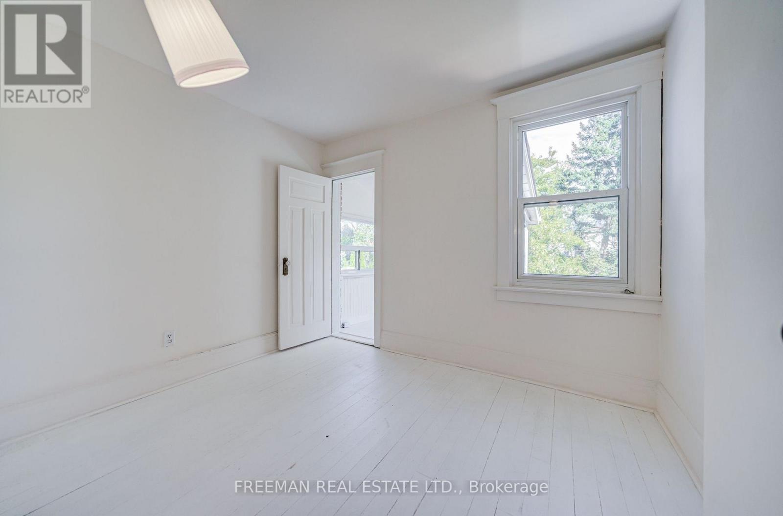257 Bartlett Avenue, Toronto, Ontario  M6H 3G3 - Photo 26 - W13844748
