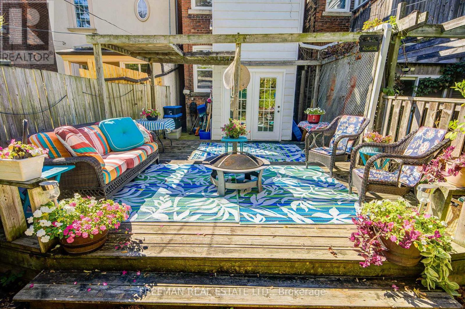 257 Bartlett Avenue, Toronto, Ontario  M6H 3G3 - Photo 37 - W13844748
