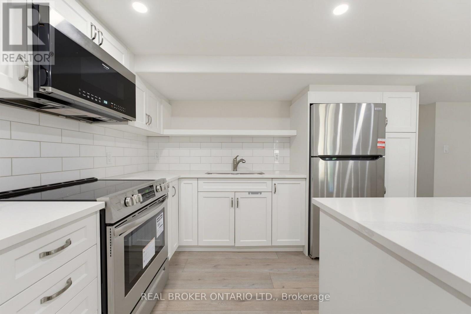 300 Westmount Road E, Kitchener, Ontario  N2M 4Z1 - Photo 23 - X13844694