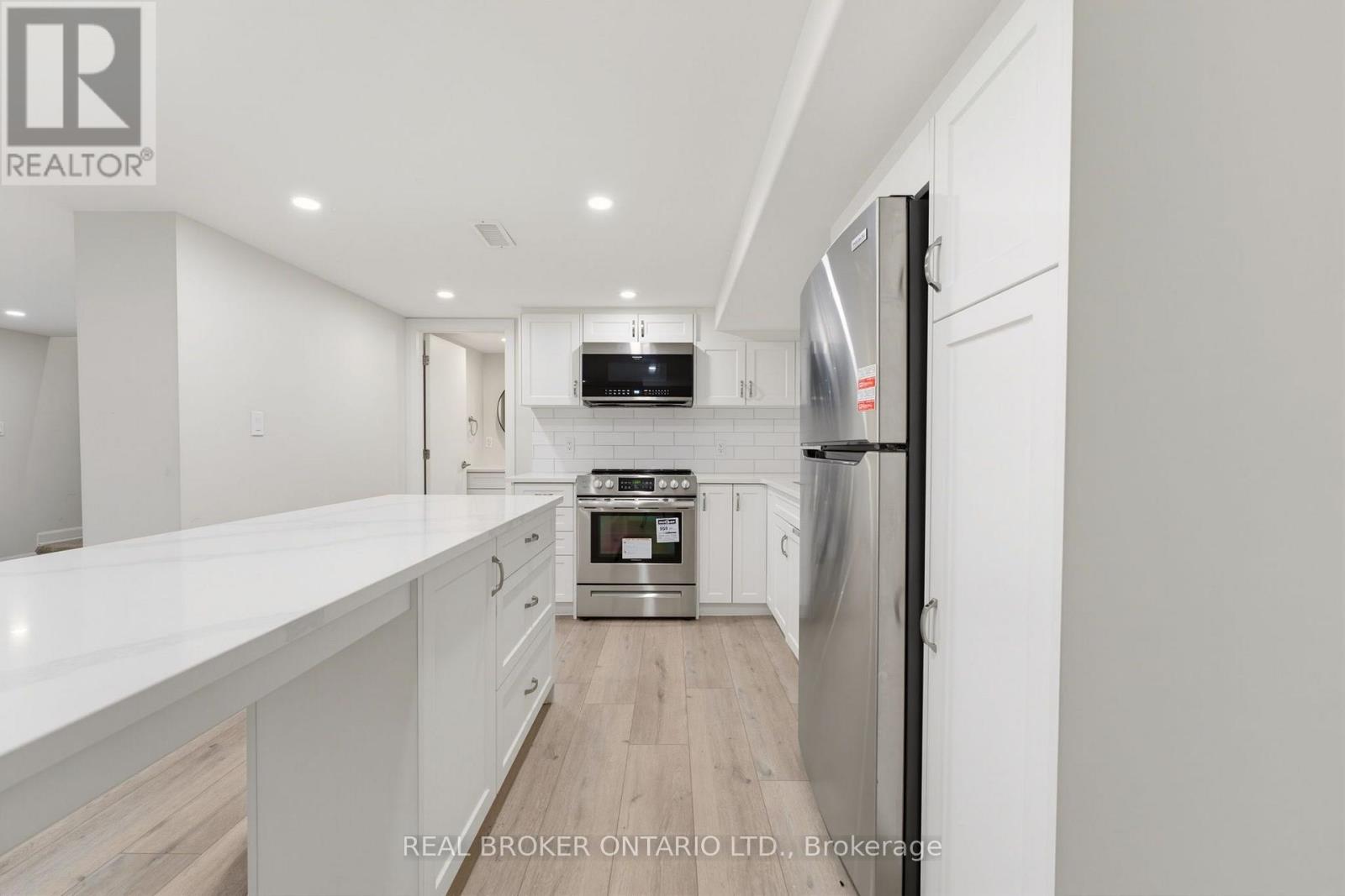 300 Westmount Road E, Kitchener, Ontario  N2M 4Z1 - Photo 25 - X13844694