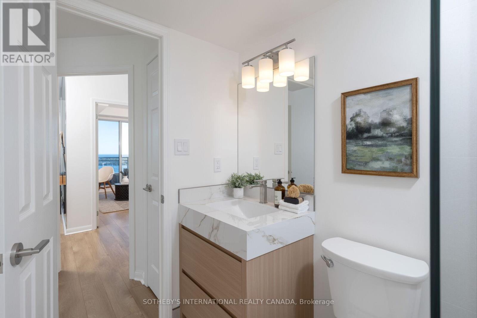 2811 - 230 Queens Quay W, Toronto, Ontario  M5J 2Y7 - Photo 13 - C13844696