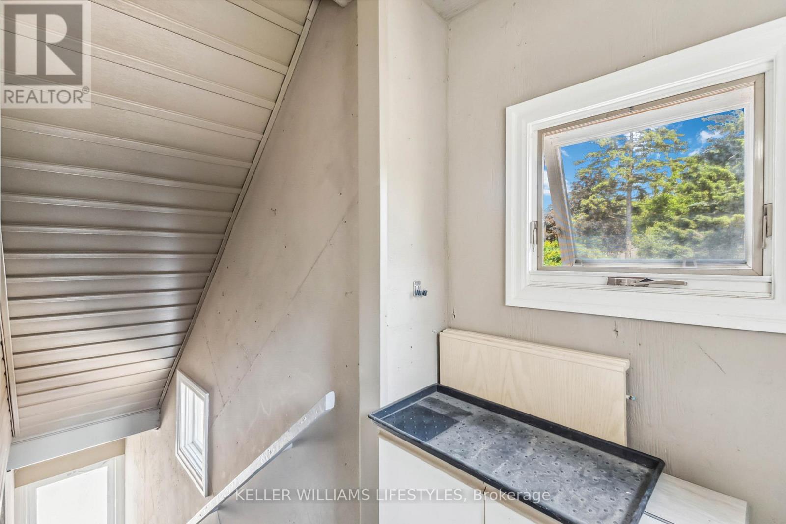 Upper - 88 Britannia Avenue, London North, Ontario  N6H 2J2 - Photo 24 - X13844812