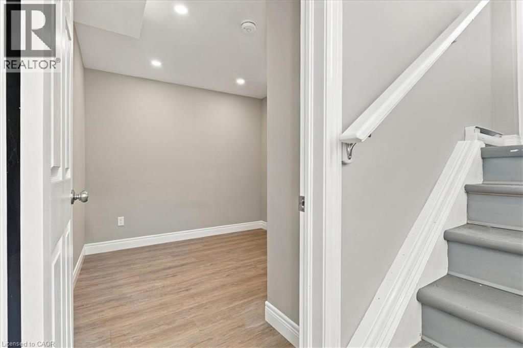 17 Eby Street S Unit# Lower, Kitchener, Ontario  N2G 3K6 - Photo 13 - 40866998