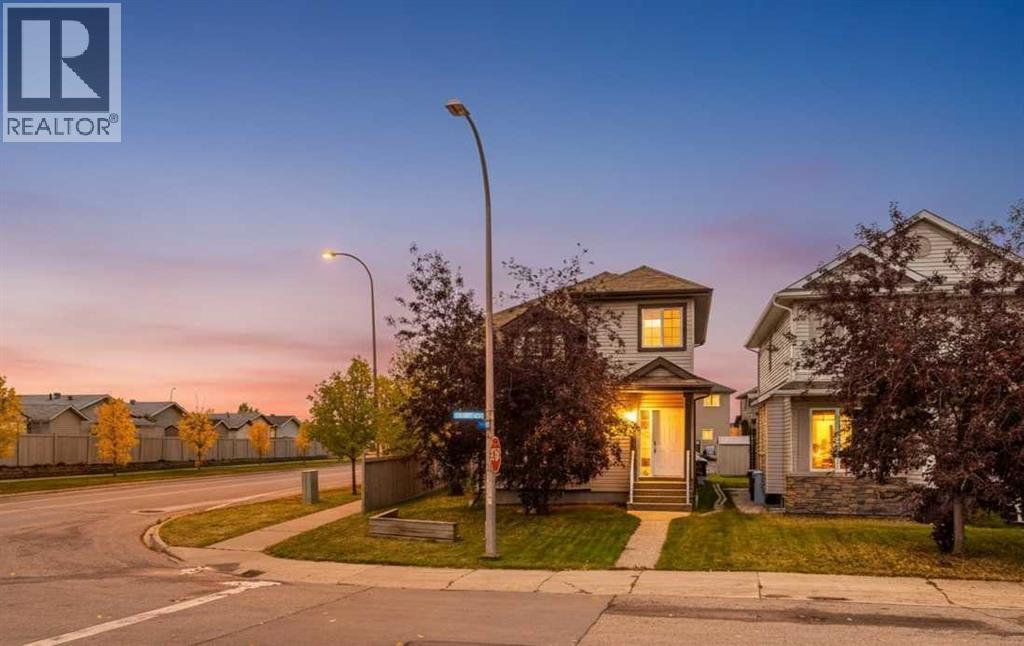 100 Fireweed Crescent, Fort Mcmurray, Alberta  T9K 0J3 - Photo 1 - A2348689
