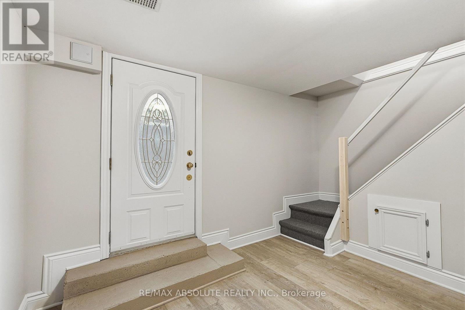 1095 Kenaston Street, Ottawa, Ontario  K1B 3P4 - Photo 17 - X13844870