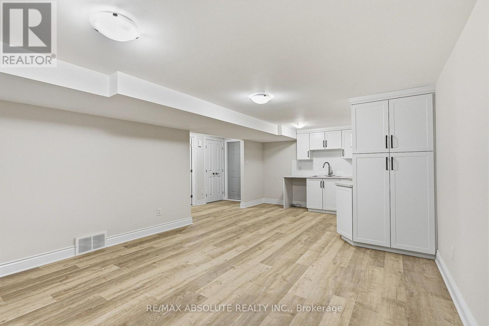 1095 Kenaston Street, Ottawa, Ontario  K1B 3P4 - Photo 20 - X13844870
