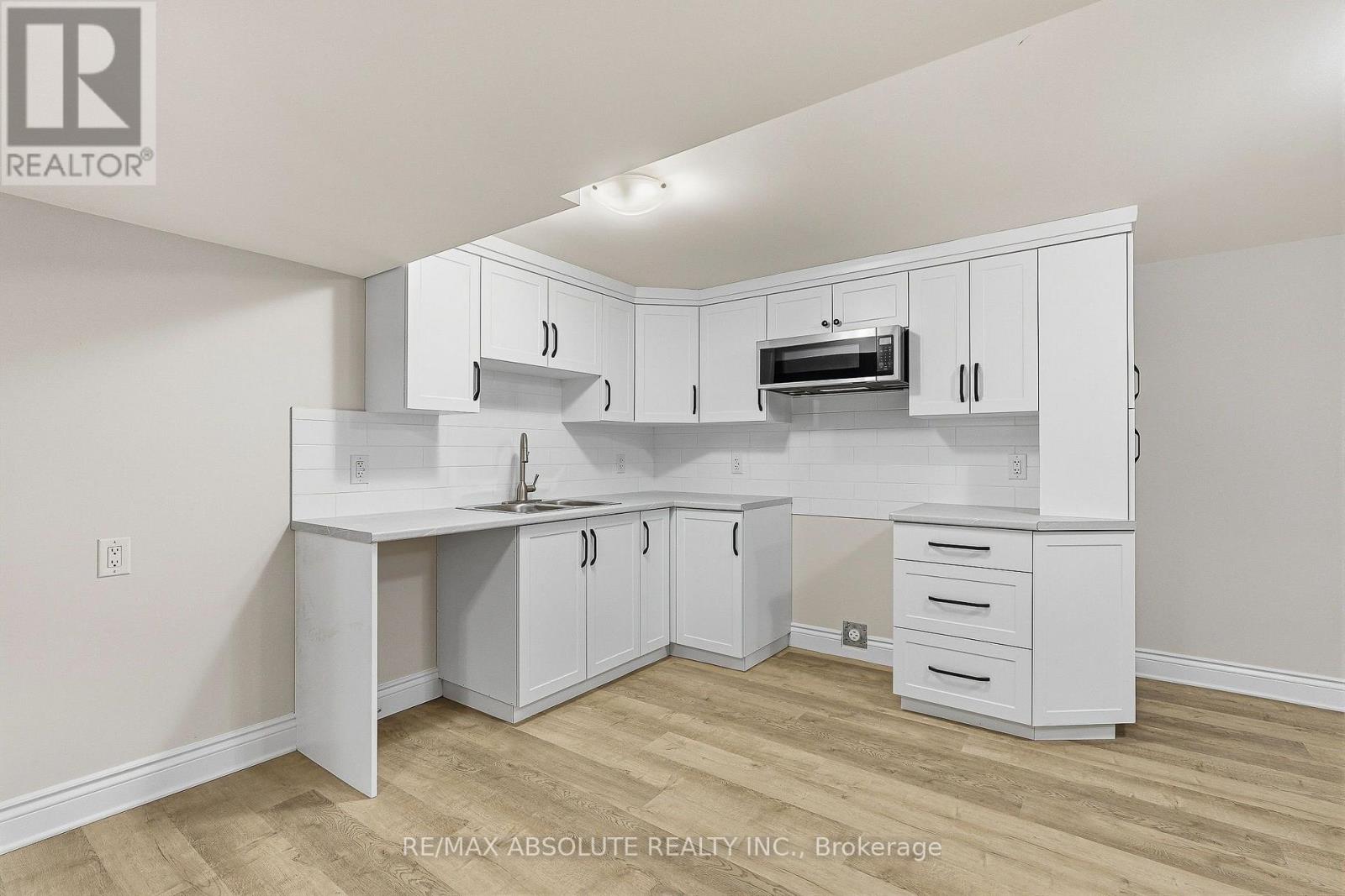 1095 Kenaston Street, Ottawa, Ontario  K1B 3P4 - Photo 21 - X13844870