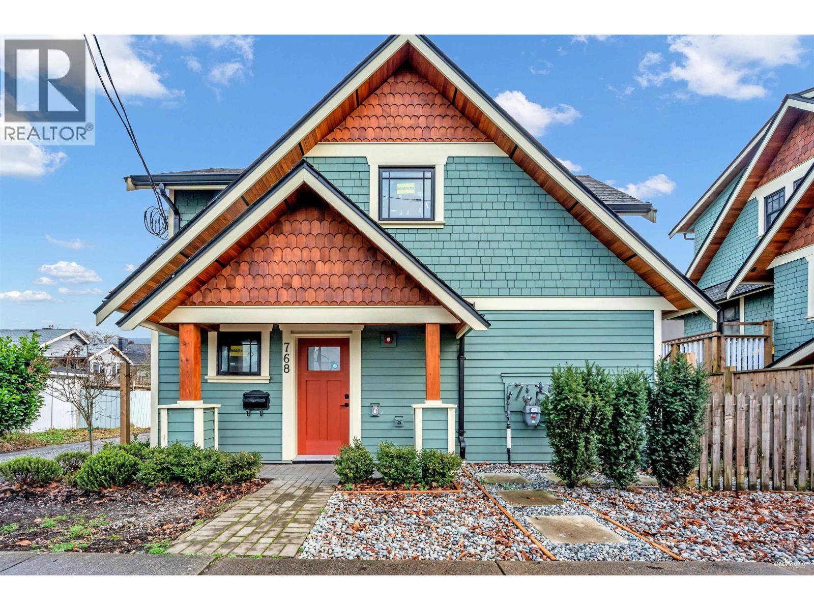 768 GARDEN DR, BC, British Columbia
