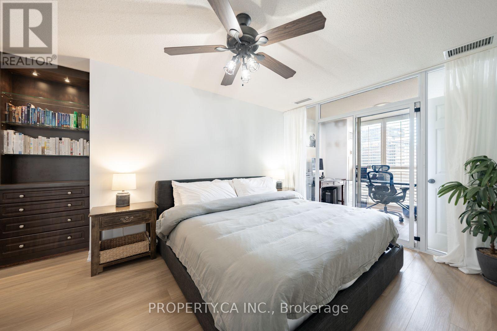 1902 - 43 Eglinton Avenue E, Toronto, Ontario  M4P 1A2 - Photo 13 - C13844776