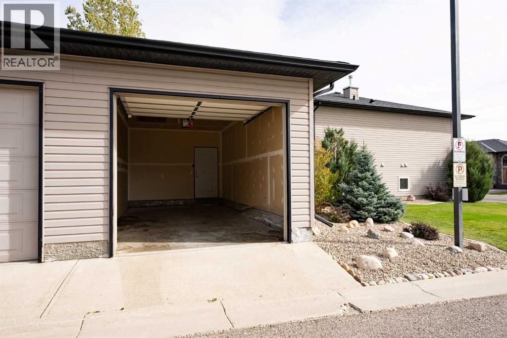 3, 762 Heritage Boulevard W, Lethbridge, Alberta  T1K 0W1 - Photo 32 - A2349287