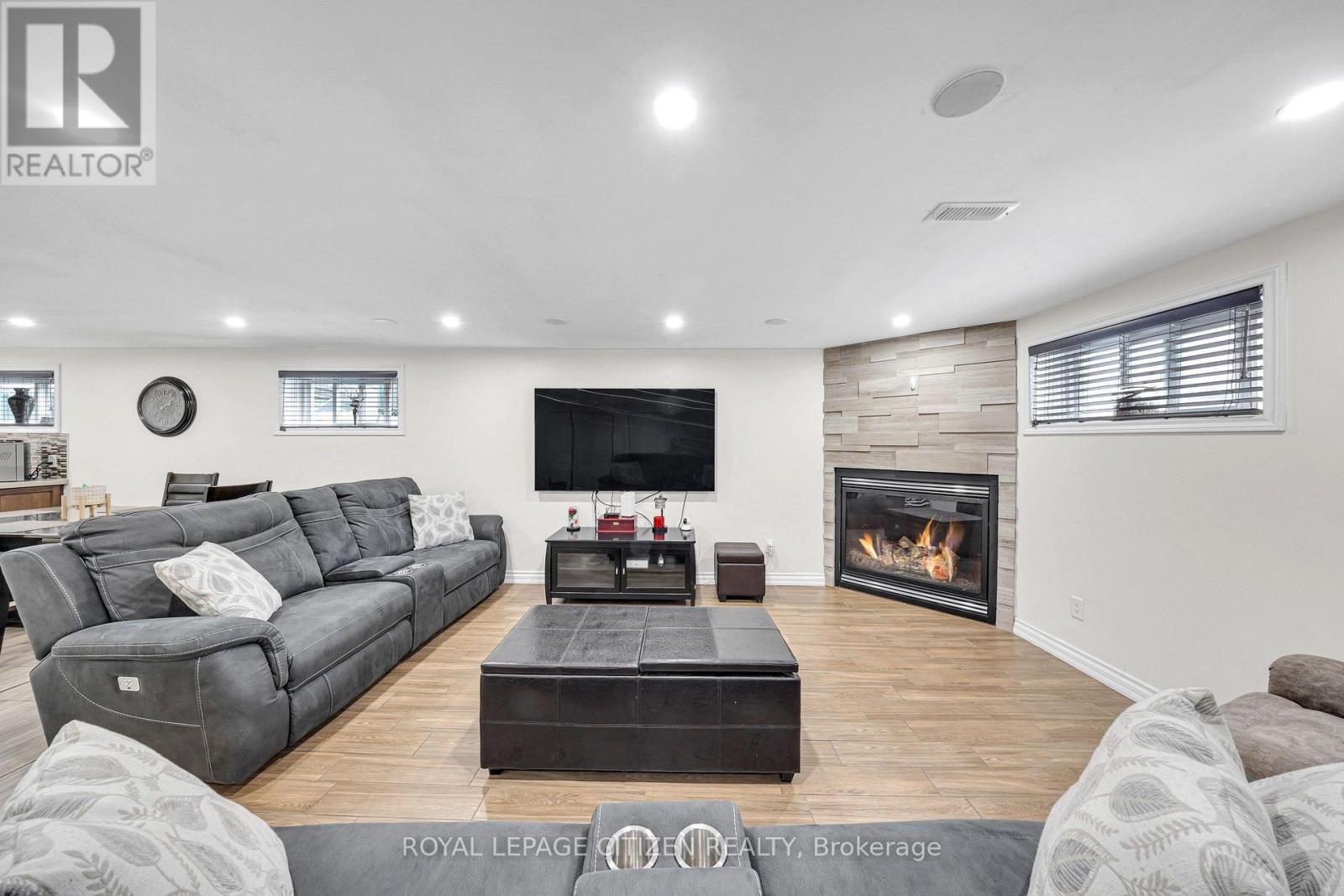57 Bakerton Drive, Toronto, Ontario  M1J 2T3 - Photo 38 - E13844764