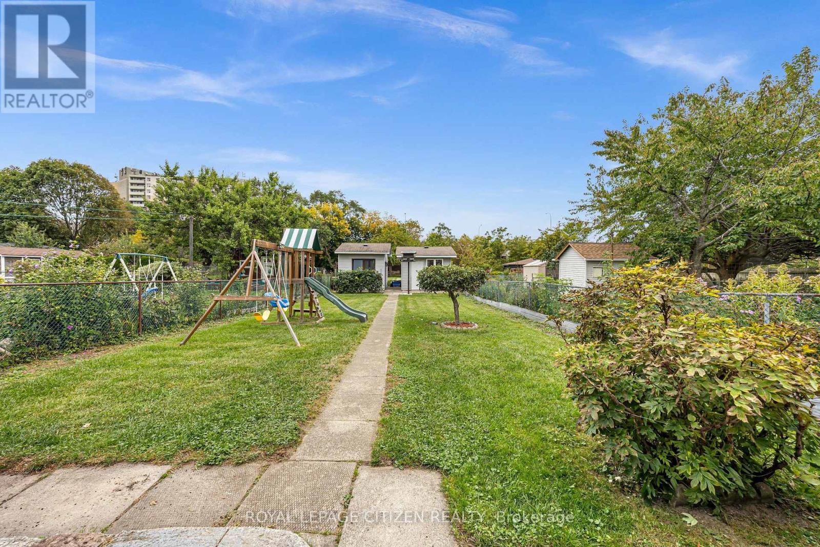 57 Bakerton Drive, Toronto, Ontario  M1J 2T3 - Photo 47 - E13844764