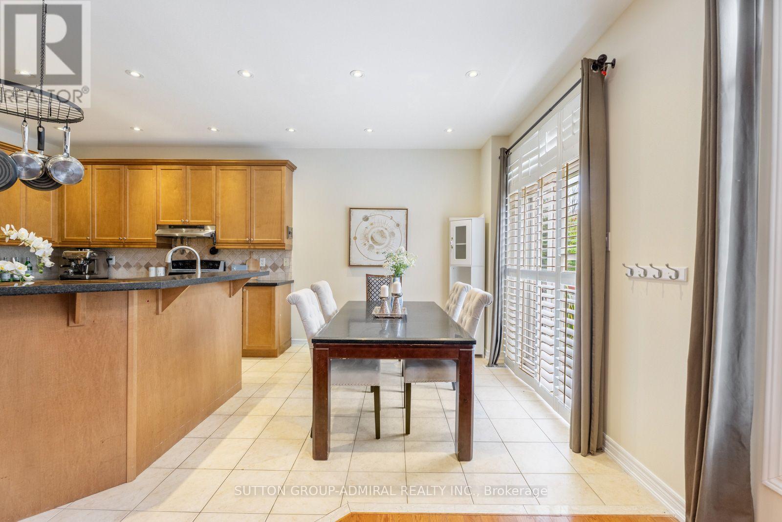 354 Autumn Hill Boulevard, Vaughan (Patterson), Ontario  L4J 9C1 - Photo 18 - N13844772