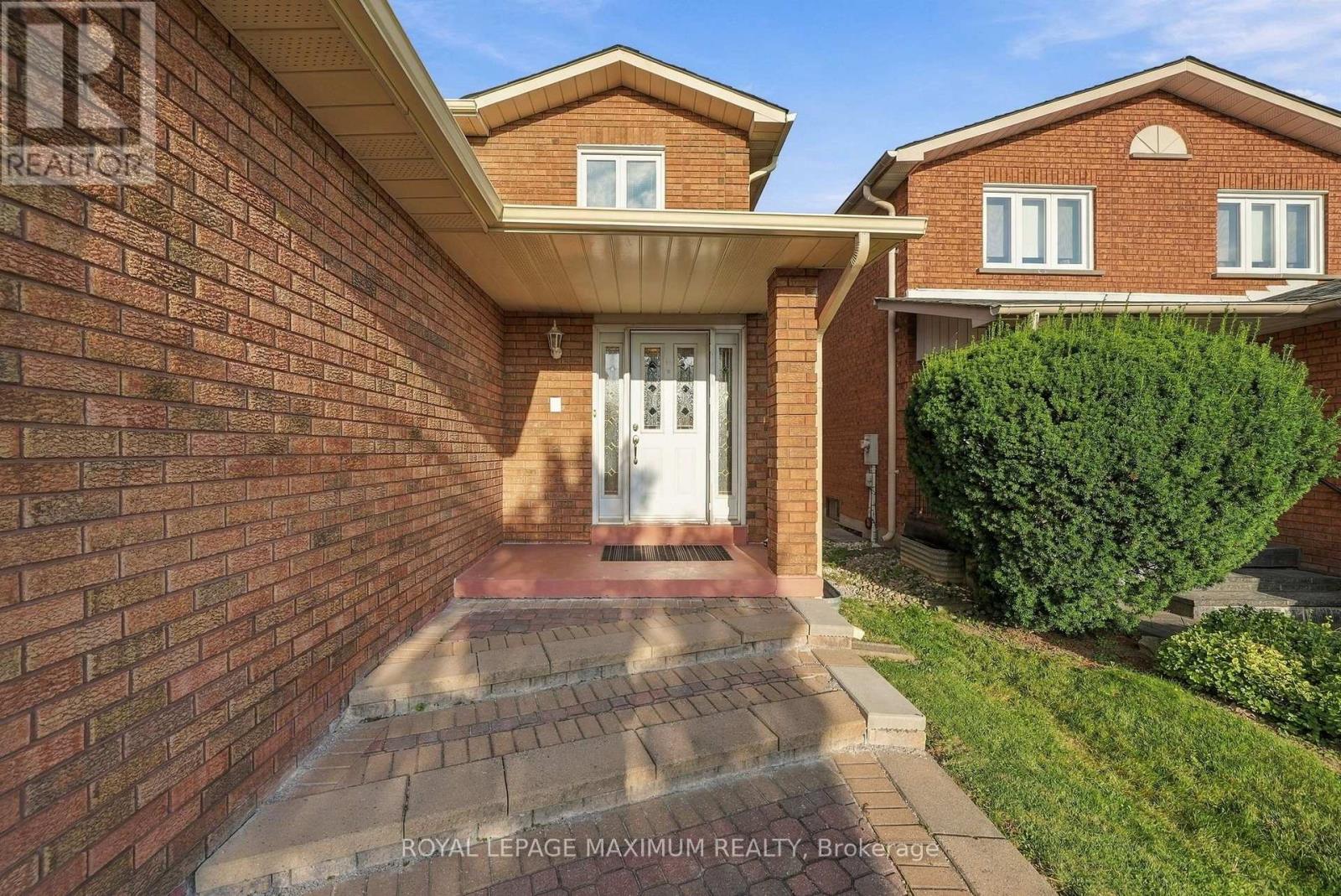 182 Nestor Crescent, Vaughan, Ontario  L4L 5A1 - Photo 6 - N13844806