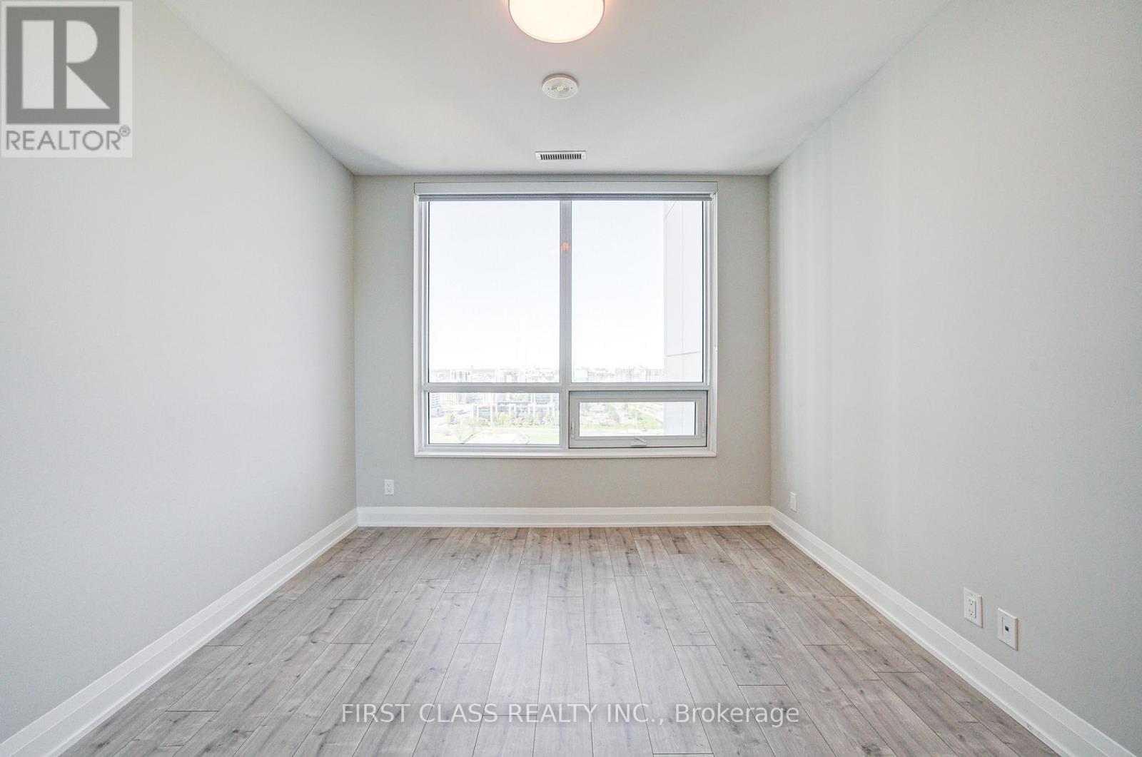 2206 - 18 Water Walk Drive, Markham, Ontario  L3R 6L5 - Photo 13 - N13844858