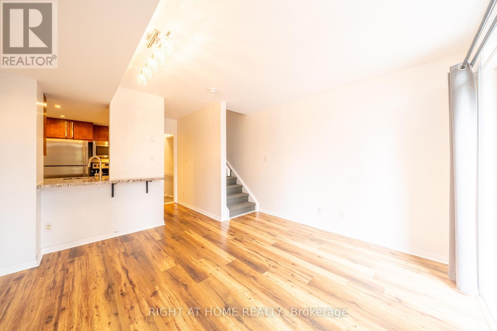 255 - 64 Douro Street, Toronto, Ontario  M6K 3N4 - Photo 5 - C13840110