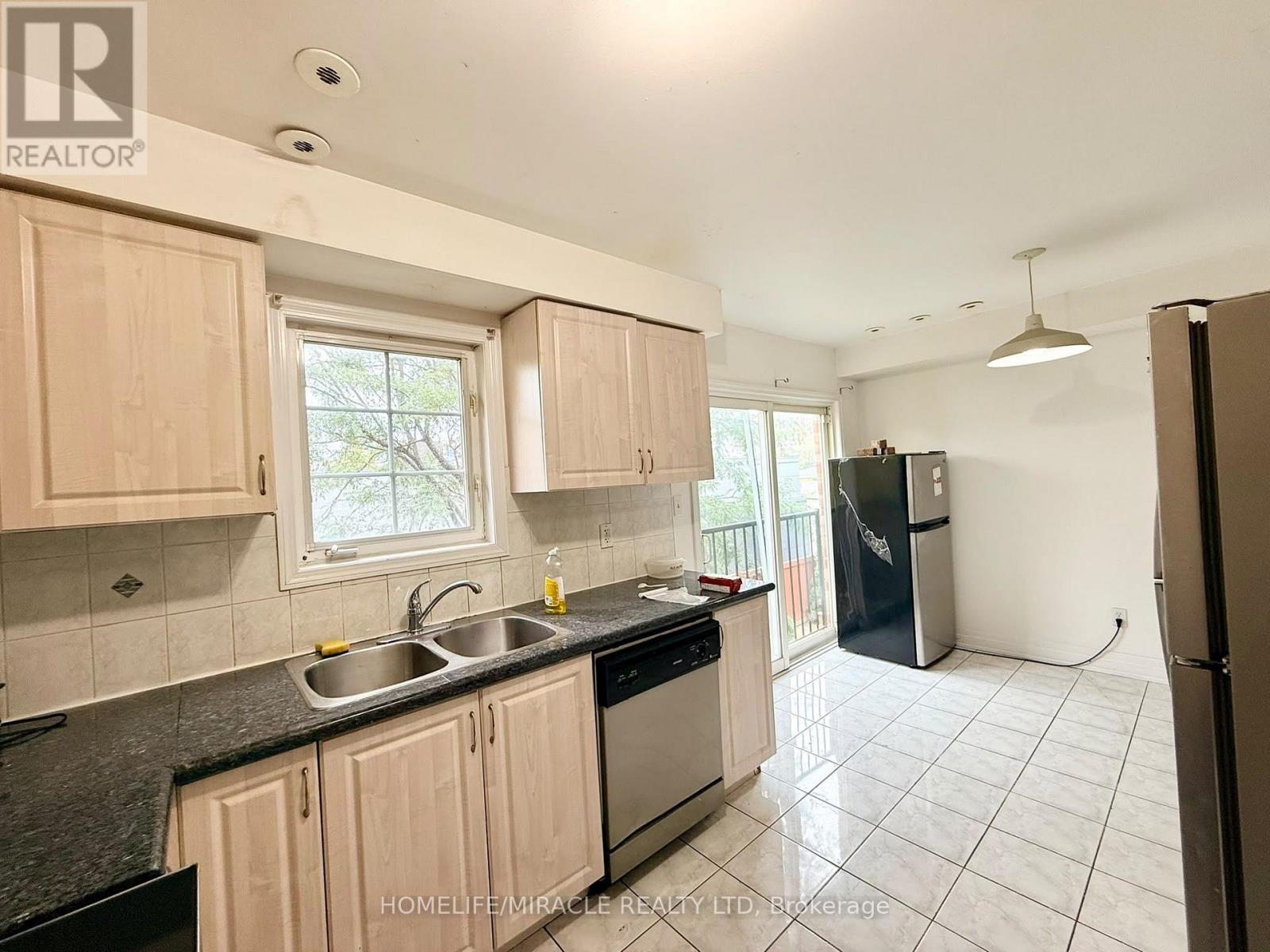 1 - 2800 Eglinton Avenue E, Toronto (Eglinton East), Ontario  M1J 2C8 - Photo 10 - E13723474