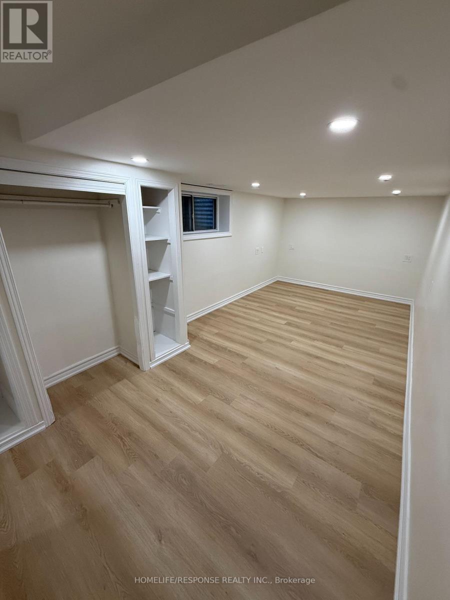 208 Lake Promenade, Toronto, Ontario  M8W 1A8 - Photo 10 - W13844794