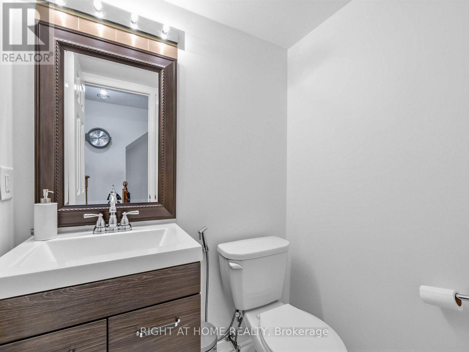 46 - 50 Strathaven Drive, Mississauga, Ontario  L5R 4E7 - Photo 13 - W13844828