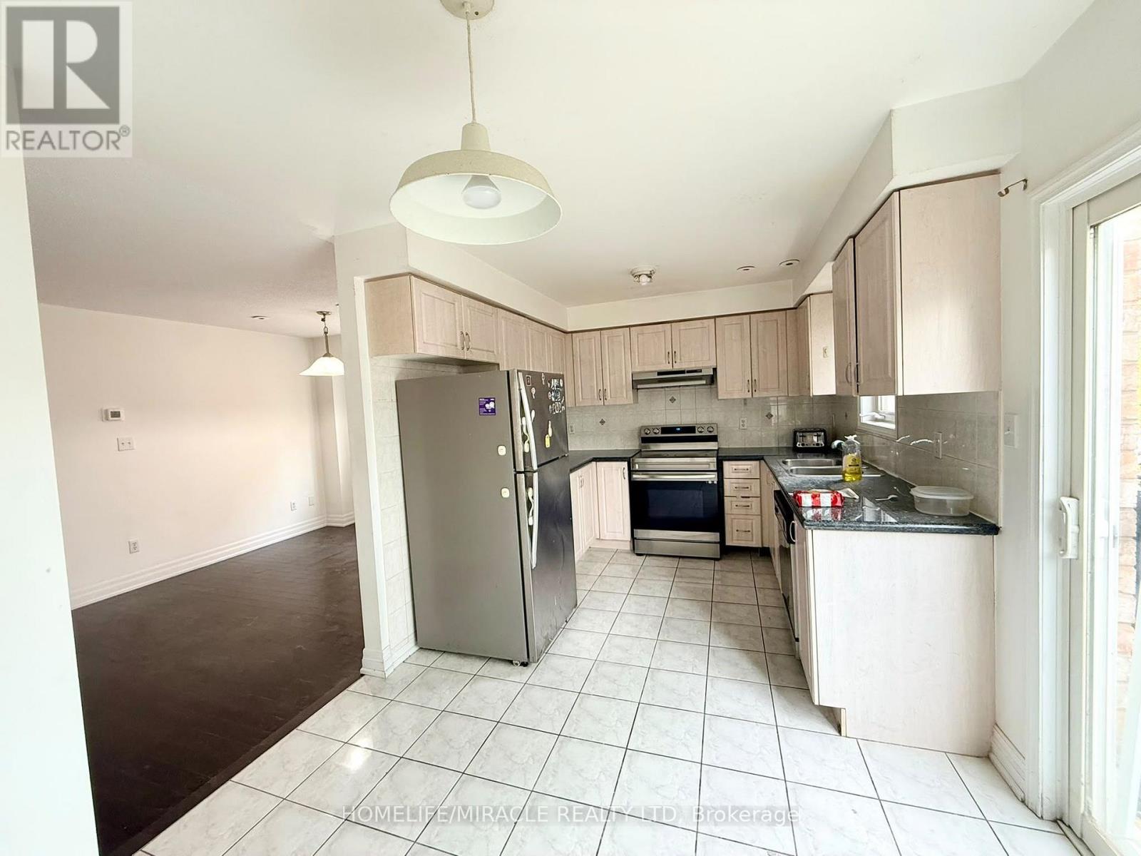 1 - 2800 Eglinton Avenue E, Toronto (Eglinton East), Ontario  M1J 2C8 - Photo 9 - E13723474