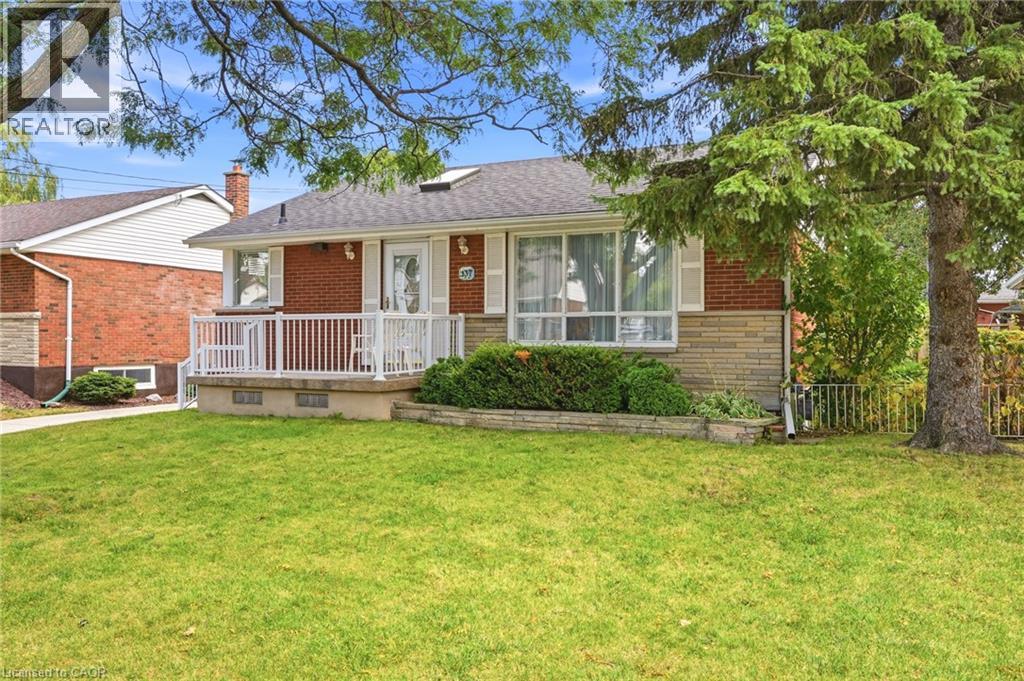137 TERRACE Drive, Hamilton, Ontario