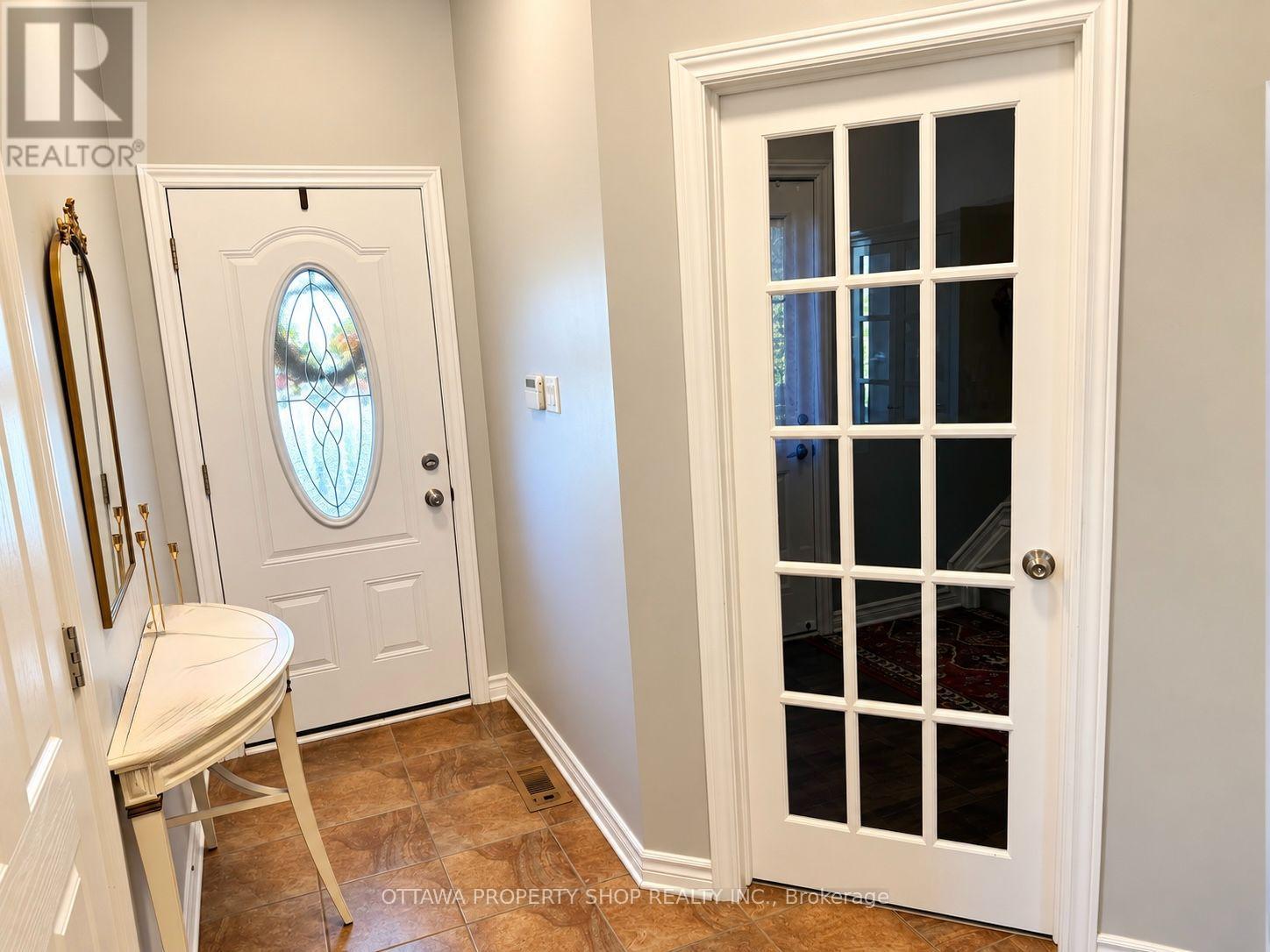 2482 Esprit Drive, Ottawa, Ontario  K4A 0S6 - Photo 4 - X13844914